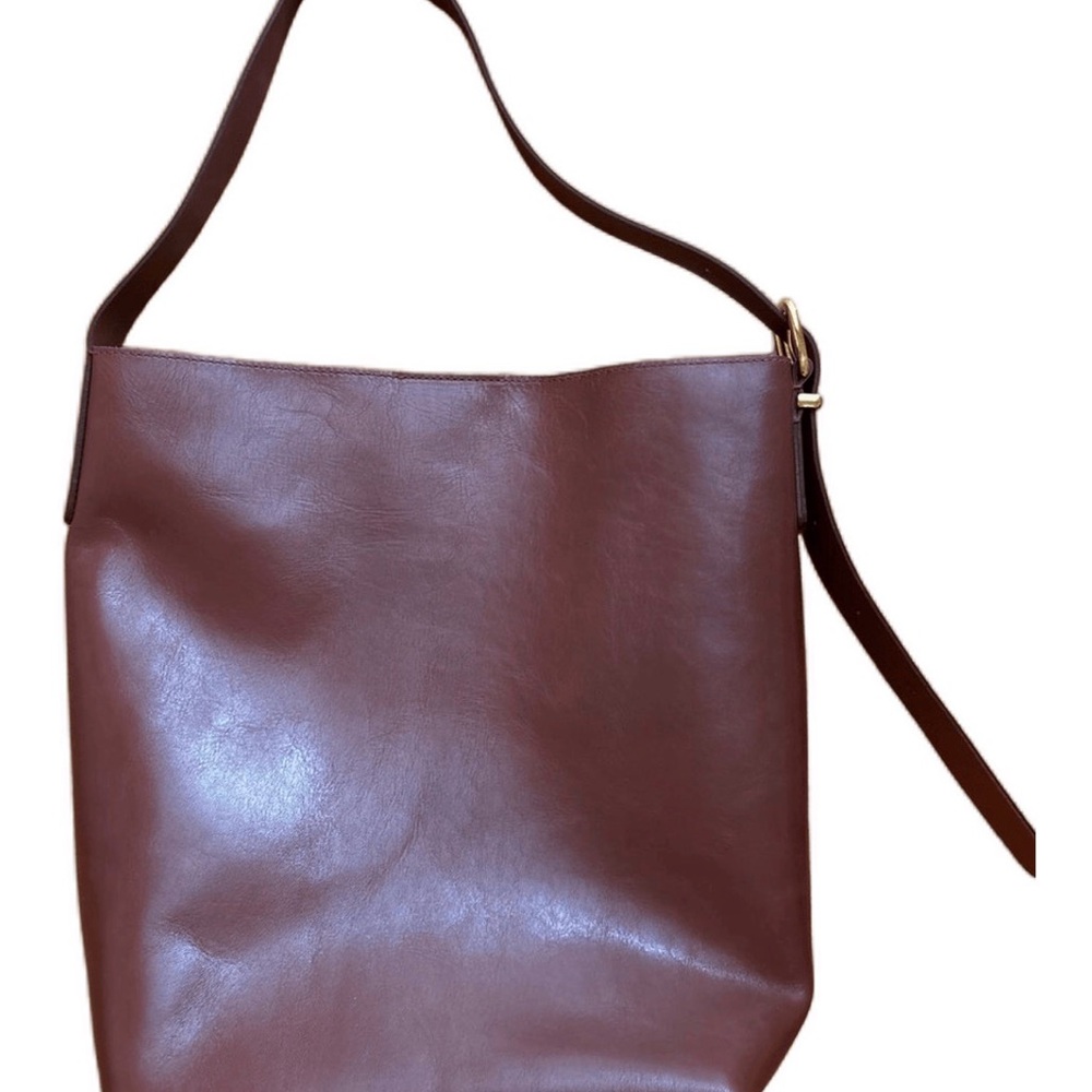 Madewell Rich Brown Leather Essential Bucket Bag